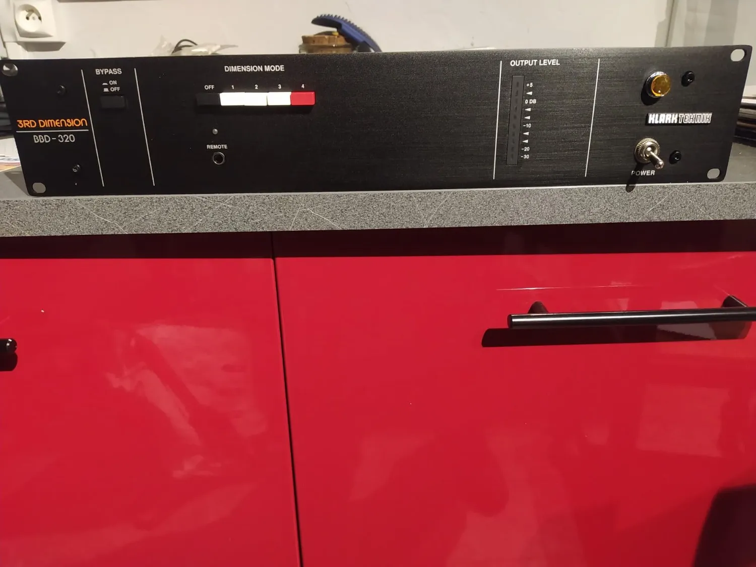 Klark Teknik BBD-320 Chorus Rack 19 Zoll analog