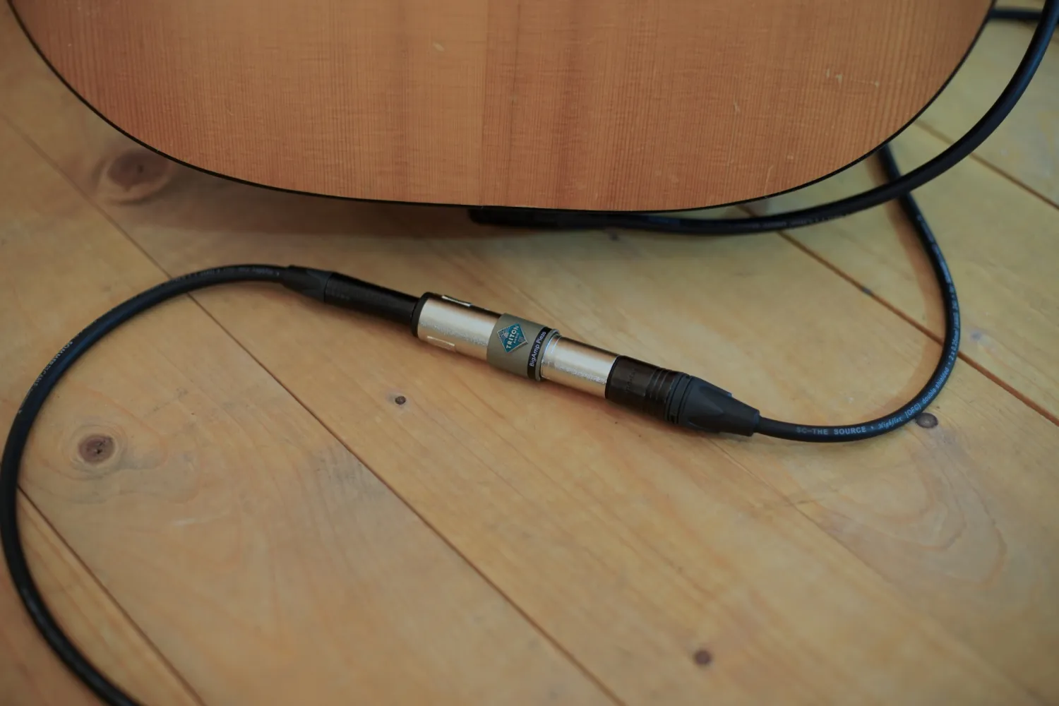 Triton Audio BigAmp Piezo Instrumenten-Preamp DI