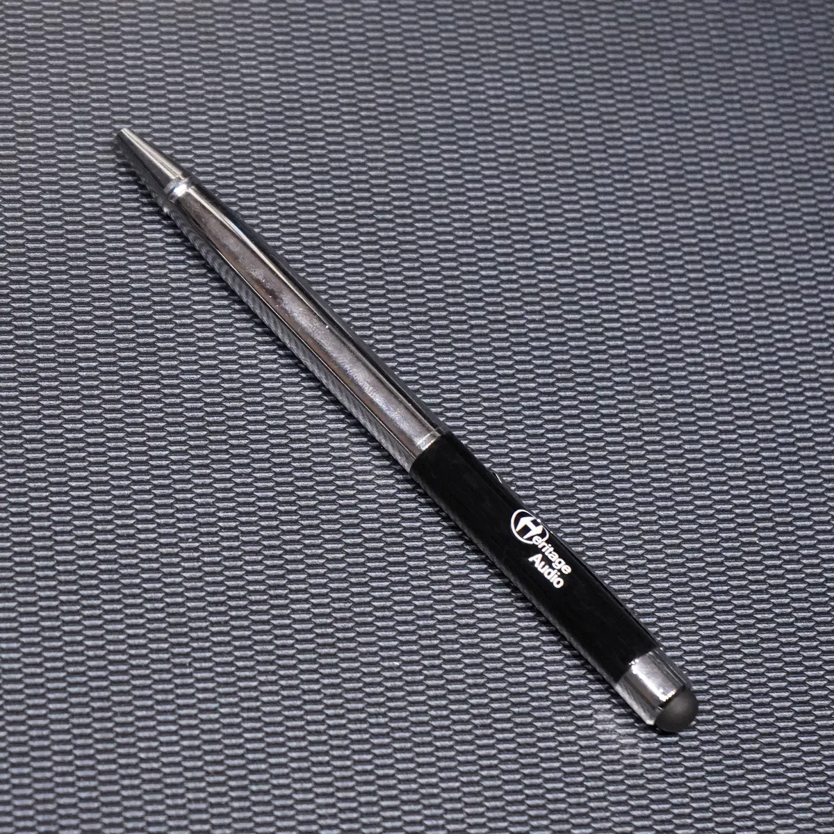 Heritage Audio Pen Kugelschreiber Logo Schwarz Studio