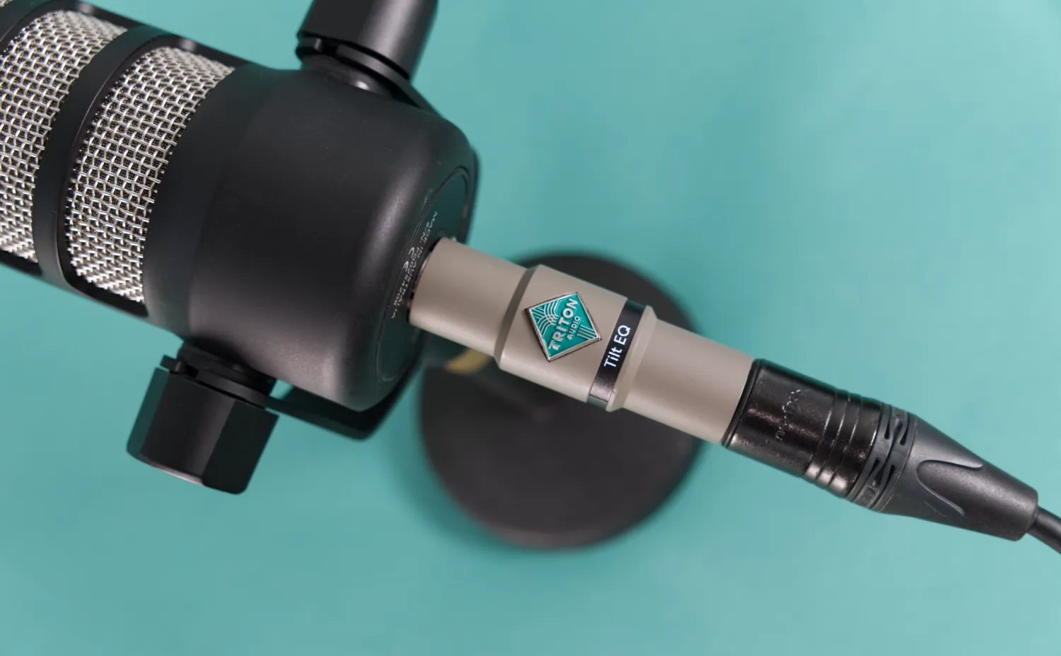 Triton Audio Tilt EQ Mikrofonverstärker +22dB Phantom
